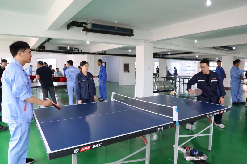 bte365集团职工活动中心揭牌仪式暨夏日职工趣味运动会